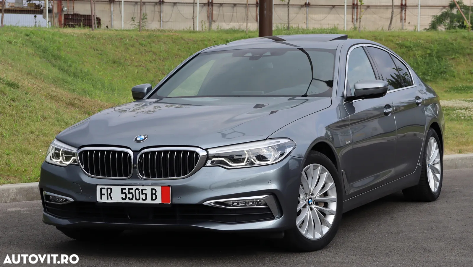 BMW Seria 5 530i AT - 6