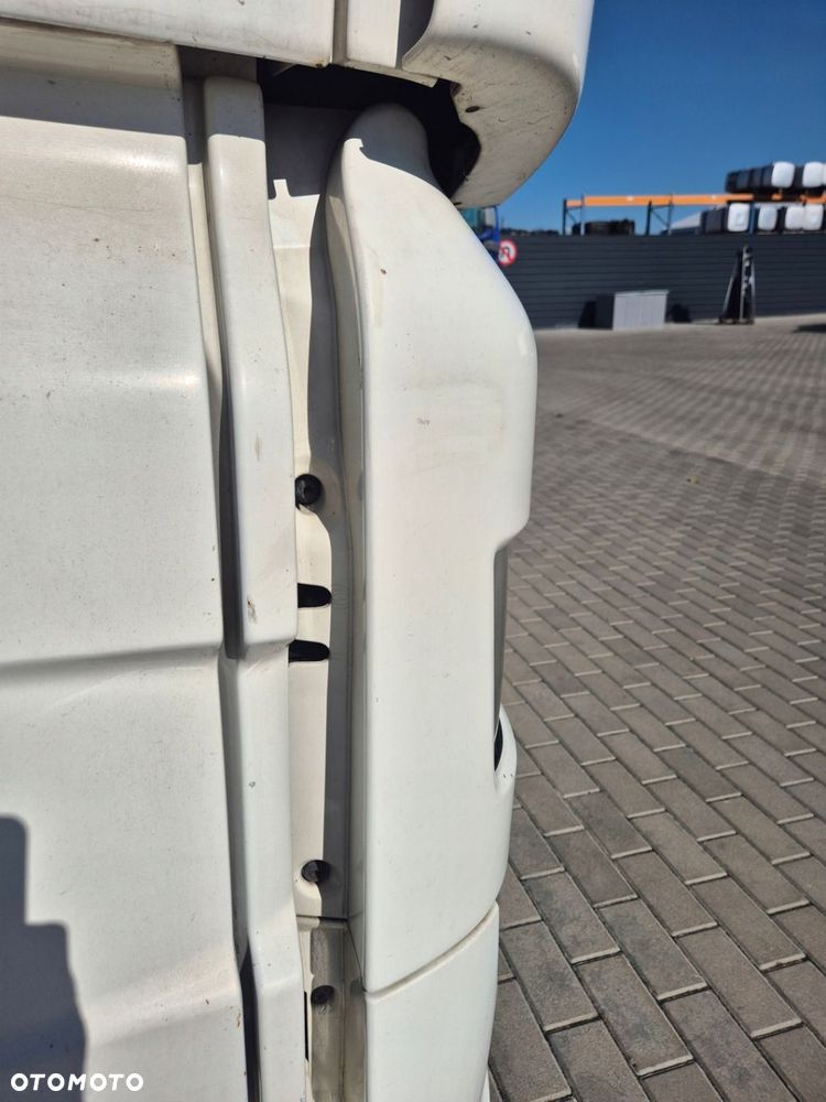 NAROŻNIK BIAŁY Okular Osłona LAMPY REFLEKTORA zderzak PRAWY MAN TGX EURO 6 - 2