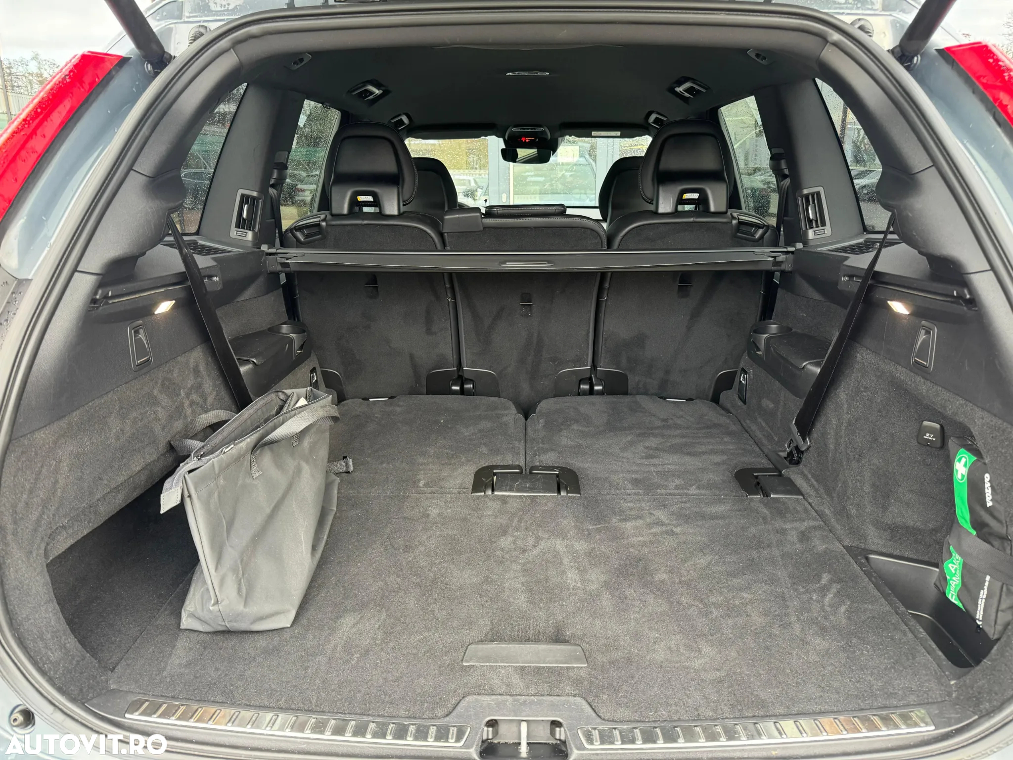 Volvo XC 90 T8 AWD Recharge Geartronic RDesign - 37