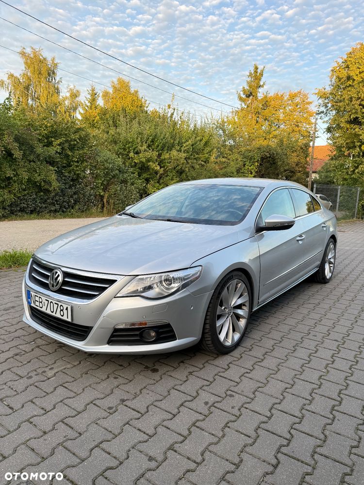 Volkswagen Passat CC 2.0 TDI DSG Exclusive - 4