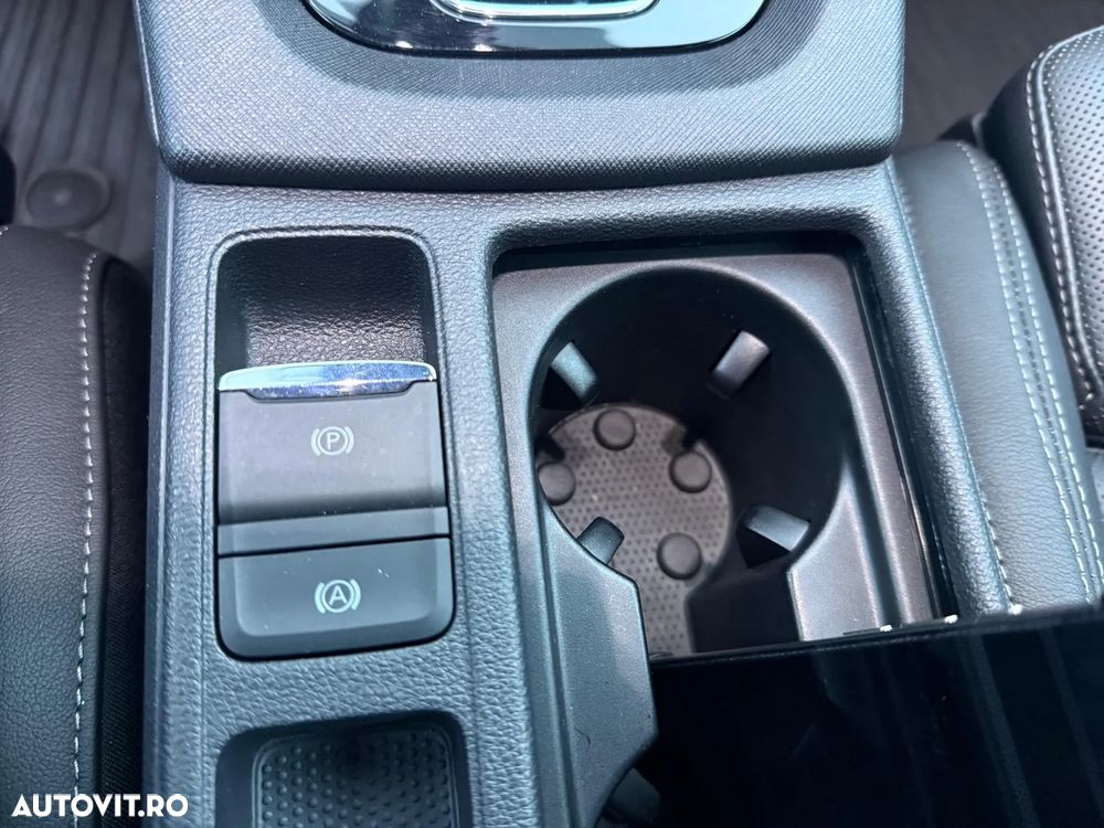 Skoda Octavia 2.0 TDI DSG Style - 8