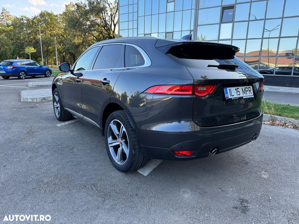 Jaguar F-Pace 25t AWD R-Sport - 4