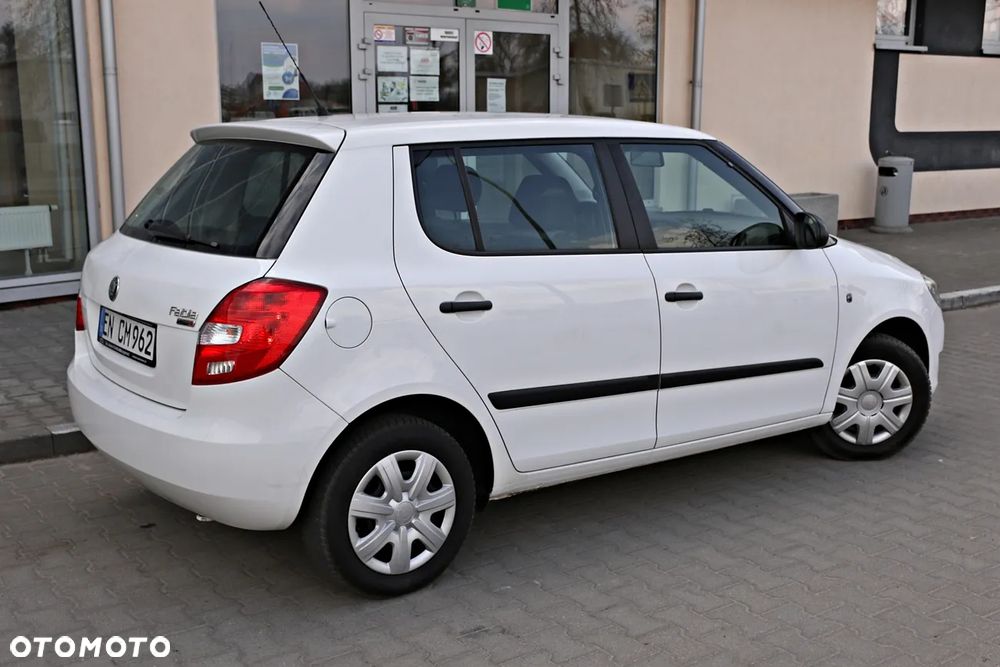 Skoda Fabia 1.2 TSI Active - 19