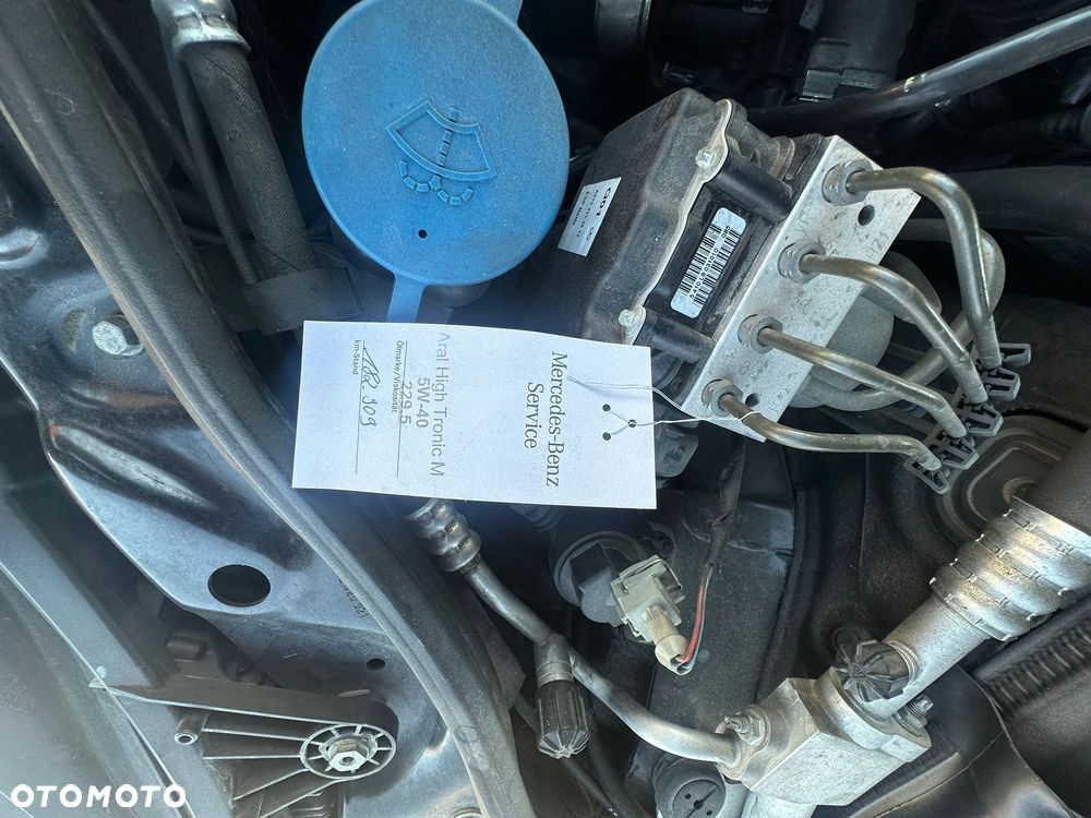 Mercedes-Benz Klasa E 250 CGI BlueEFFICIENCY Automatik Avantgarde - 19