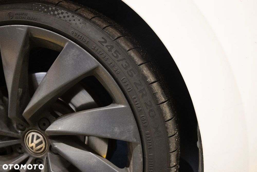 Volkswagen Arteon 2.0 TSI 4Motion R-Line DSG - 8