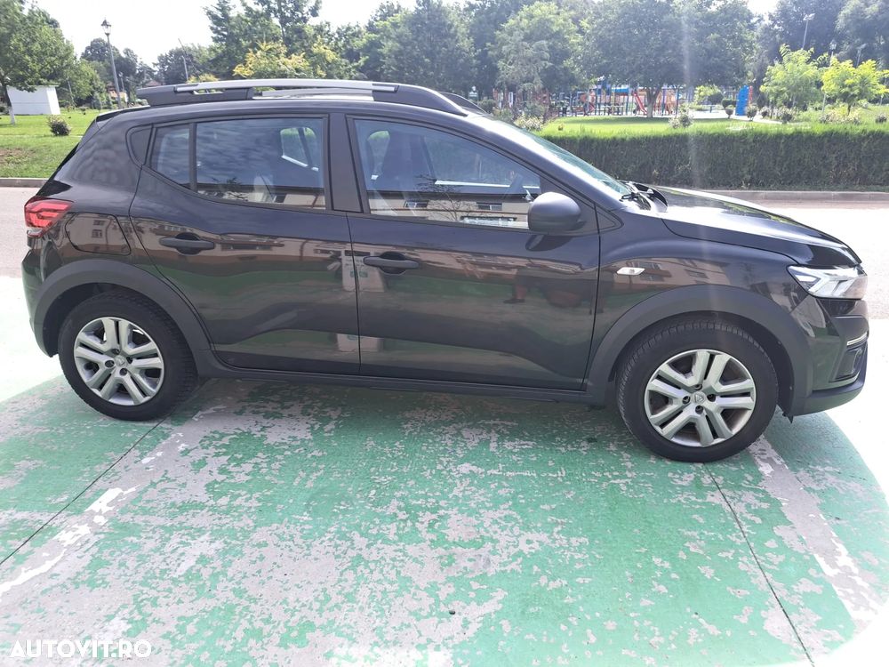 Dacia Sandero Stepway ECO-G 100 MT6 Essential - 2