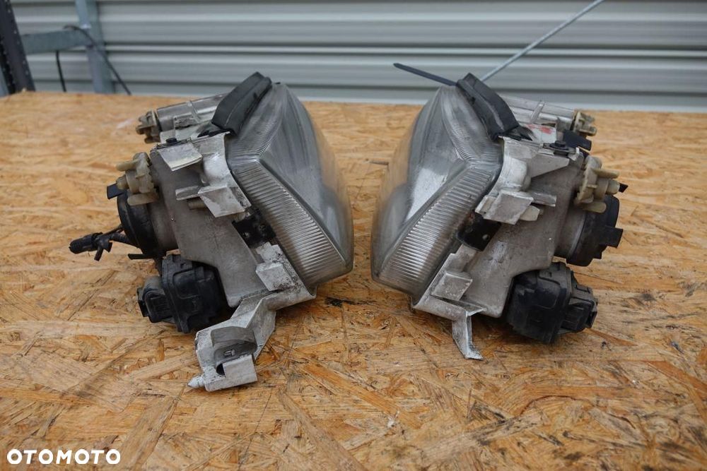 REFLEKTOR 2 LAMPY PRZÓD  LEWA PRAWA LAMPA SZKLANE SKODA OCTAVIA I LIFT - 11