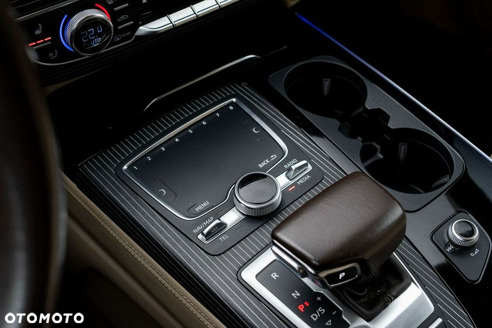 Audi Q7 50 TDI mHEV Quattro S Line Tiptr - 23