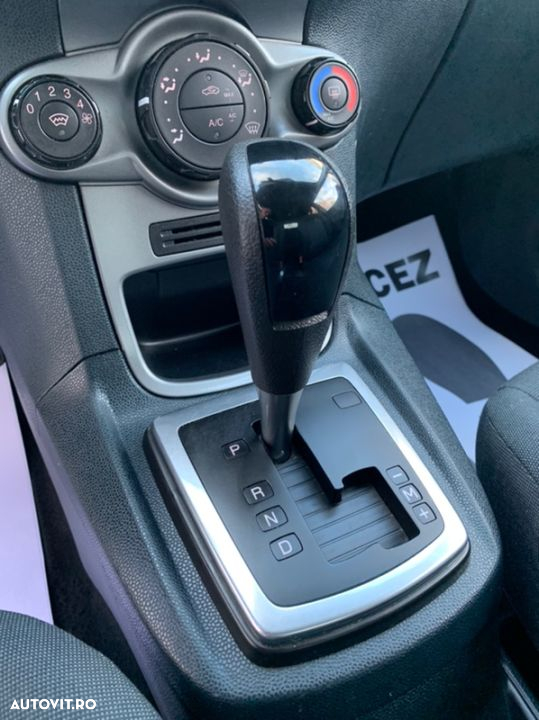 Ford Fiesta 1.4 Autom. Trend - 12