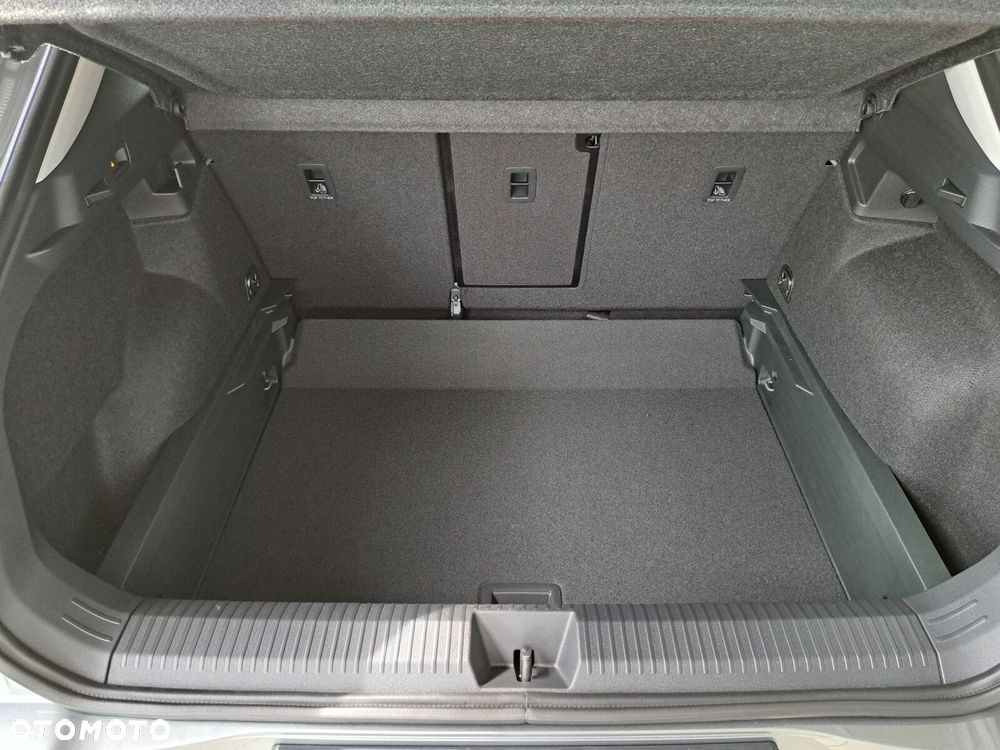 Volkswagen T-Roc 1.5 eTSI Life DSG - 20