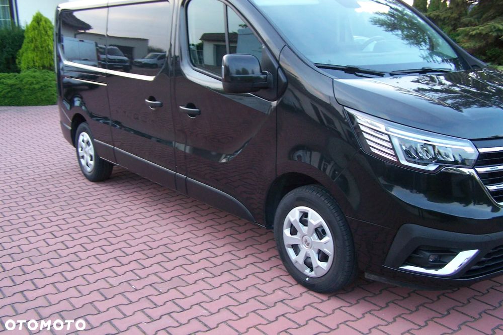 Renault Trafic - 10