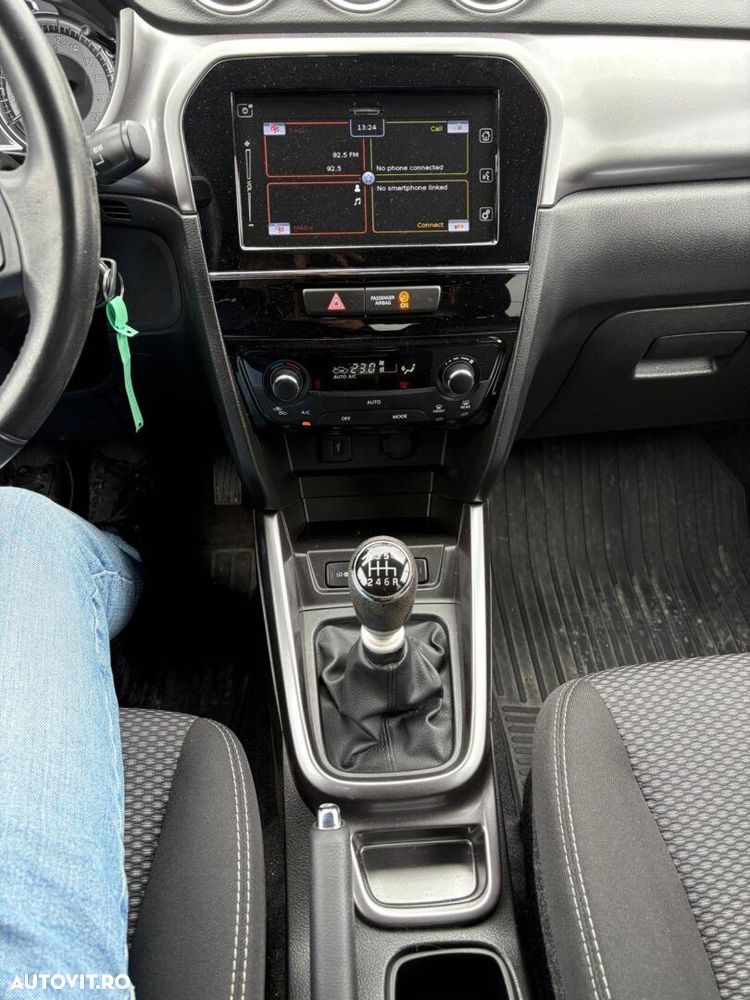 Suzuki Vitara 1.4 Boosterjet MHEV Passion - 8