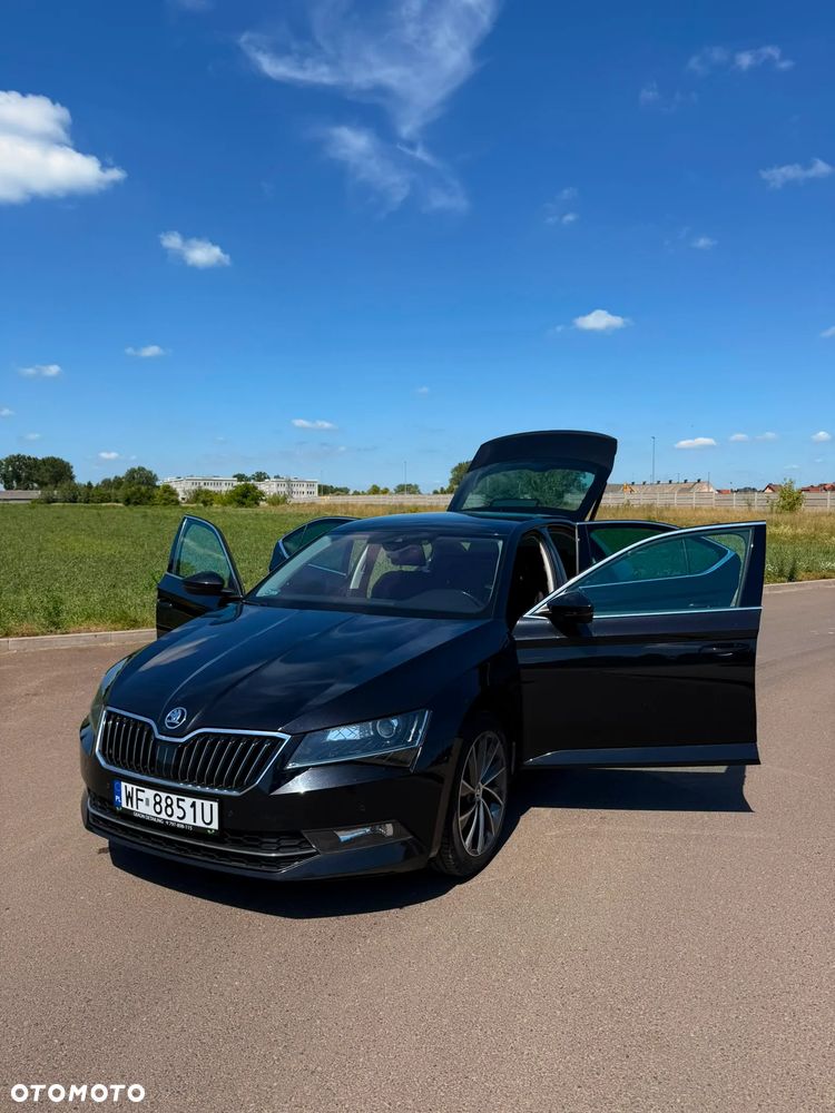 Skoda Superb 2.0 TDI Ambition - 2