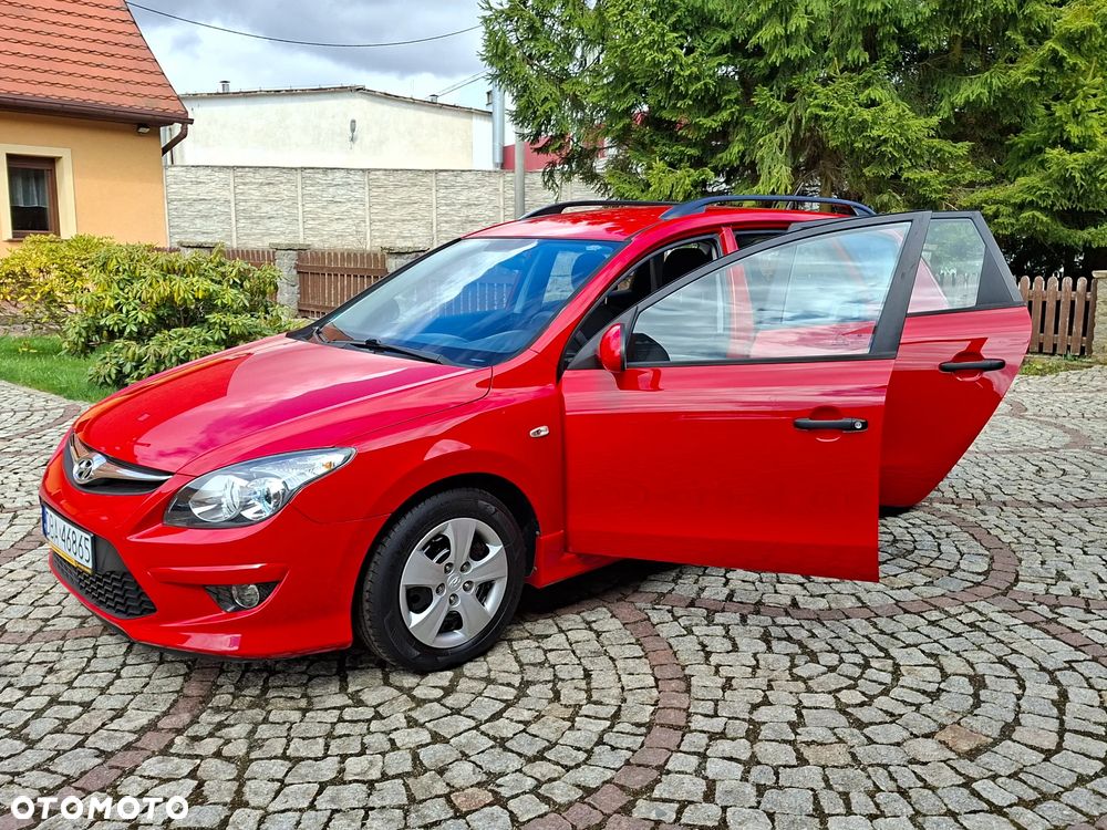 Hyundai i30 i30cw 1.4 Edition Plus - 4