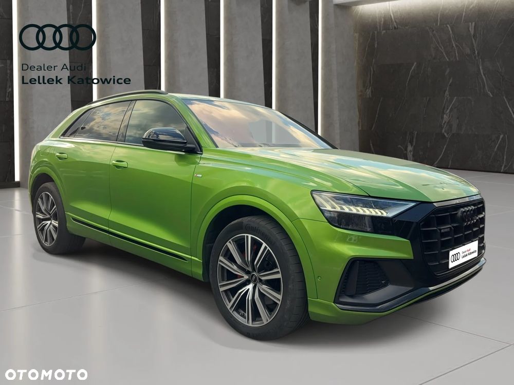 Audi Q8 - 1