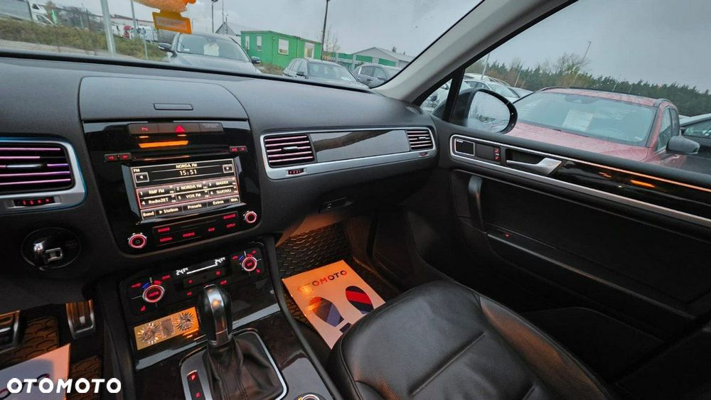 Volkswagen Touareg - 16