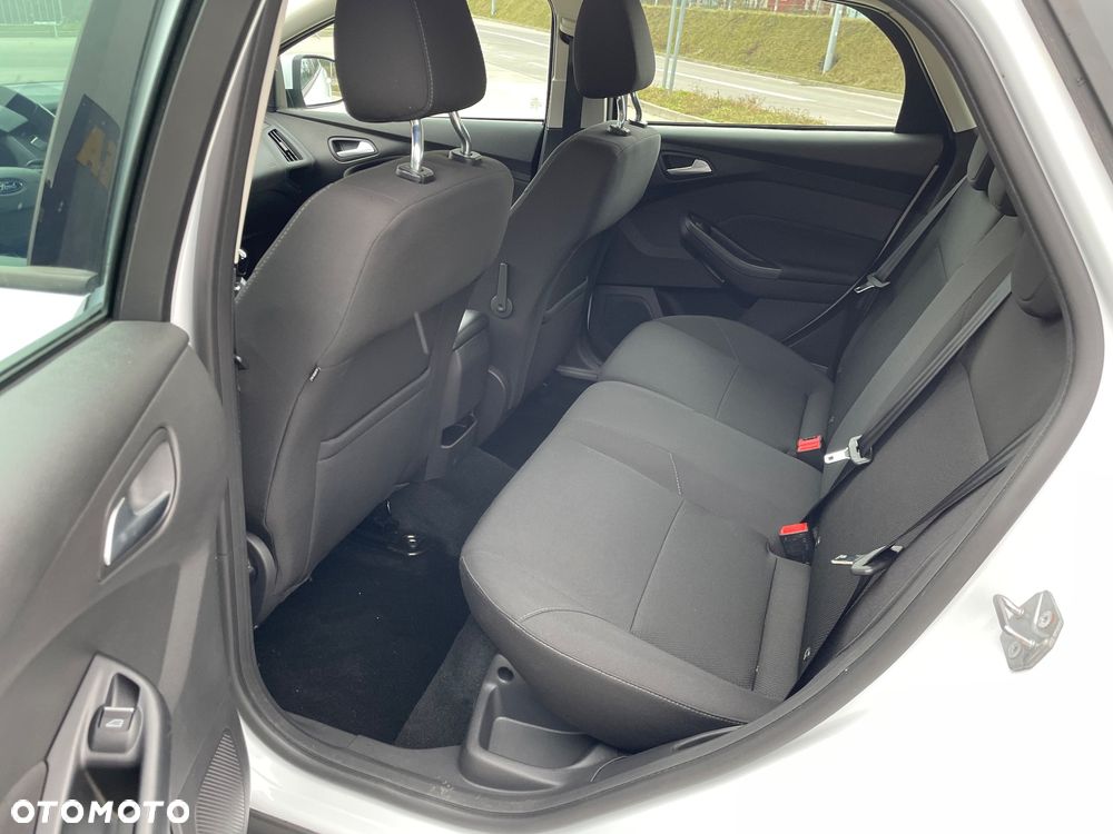 Ford Focus 1.0 EcoBoost Start-Stopp-System Trend - 13