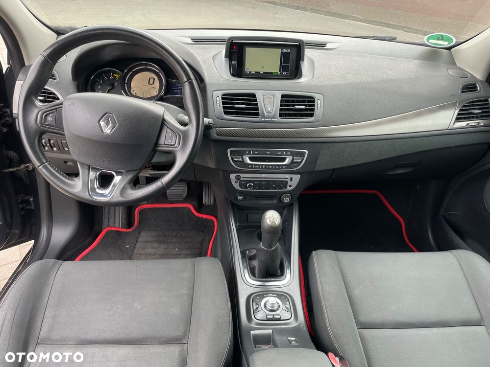 Renault Megane 1.6 SCe Life - 12