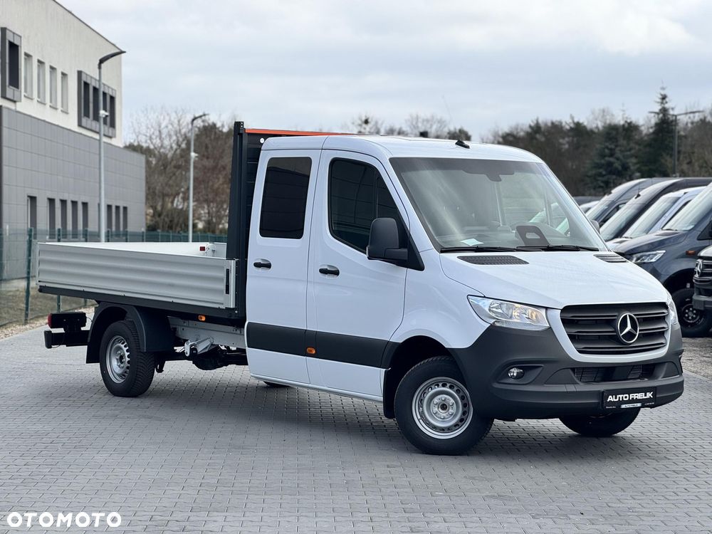 Mercedes-Benz Sprinter - 1