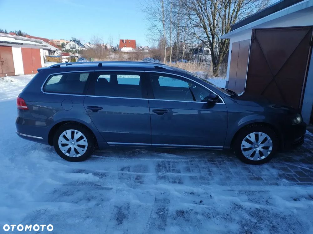 Volkswagen Passat 2.0 TDI BlueMotion Technology Comfortline - 11
