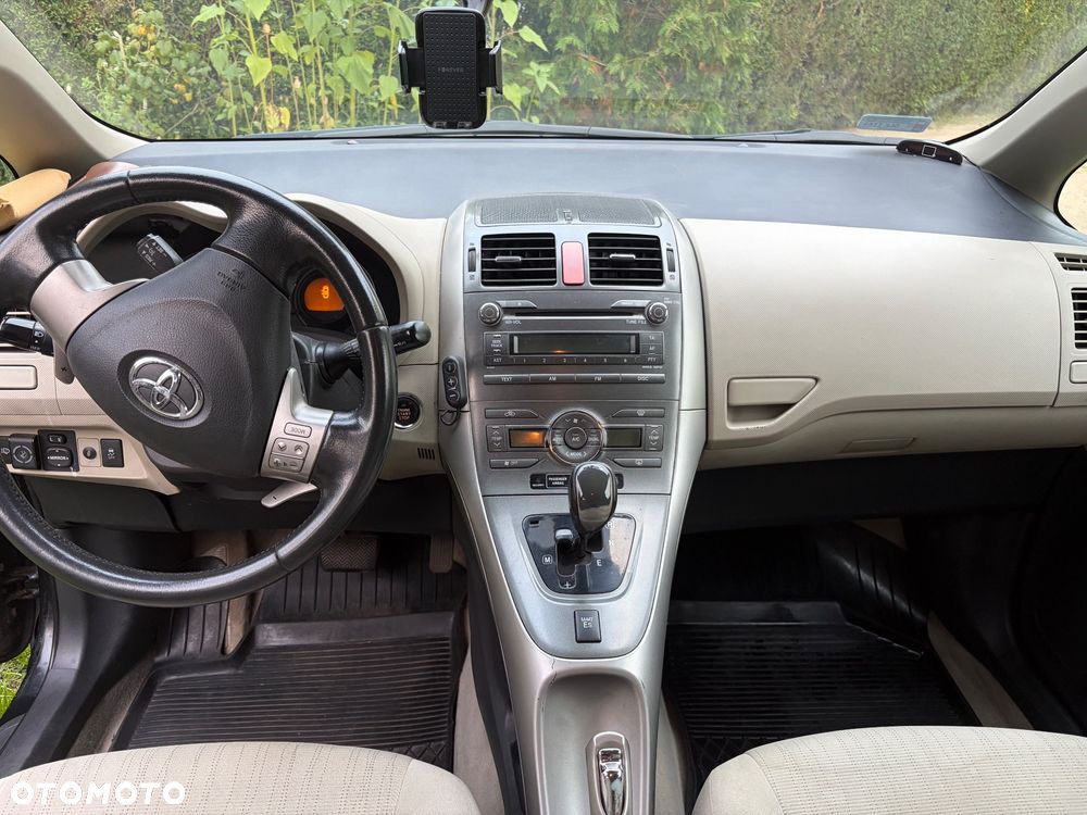 Toyota Auris 1.6 VVT-i Prestige MM - 8