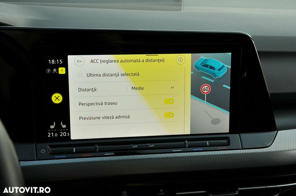 VOLKSWAGEN Golf 2022 — imagine 30