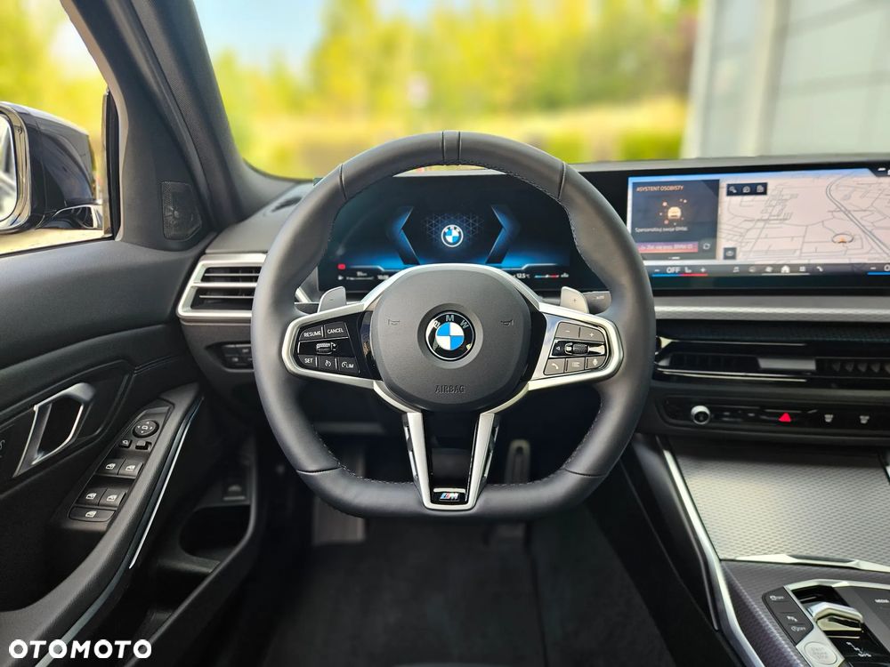 BMW Seria 3 330i xDrive M Sport sport - 18