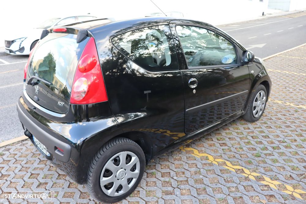 Peugeot 107 1.0 Trendy - 30