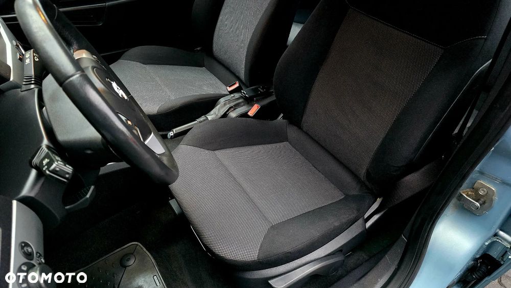 Opel Astra 1.6 Innovation - 16