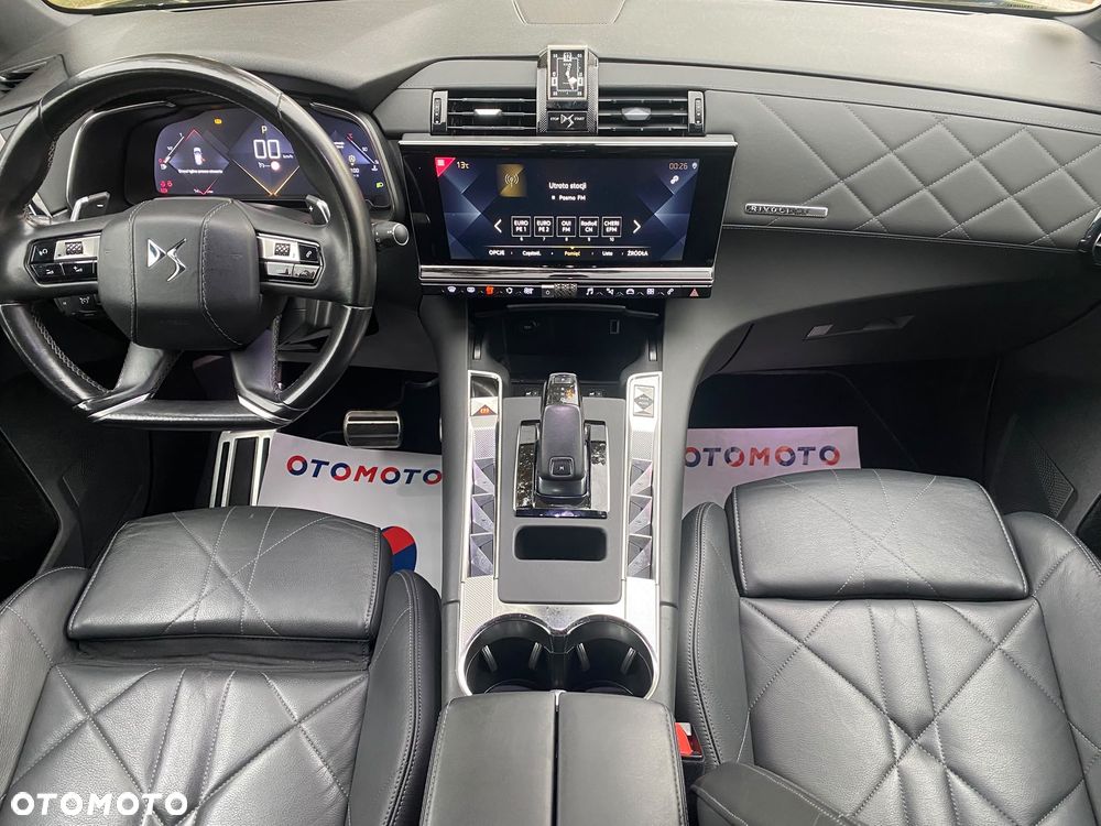 DS Automobiles DS 7 Crossback - 11