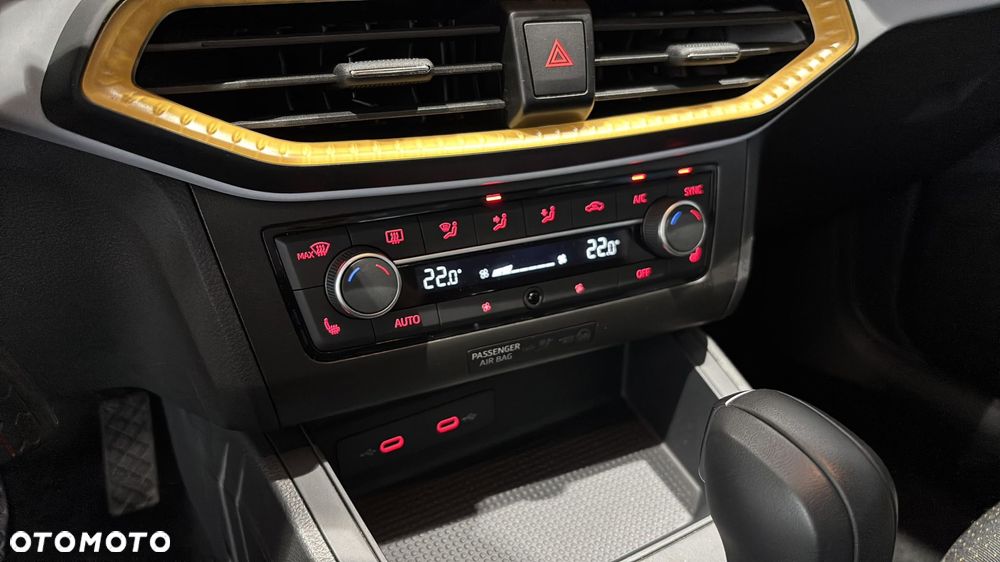 Seat Ibiza 1.0 TSI Style S&S DSG - 23