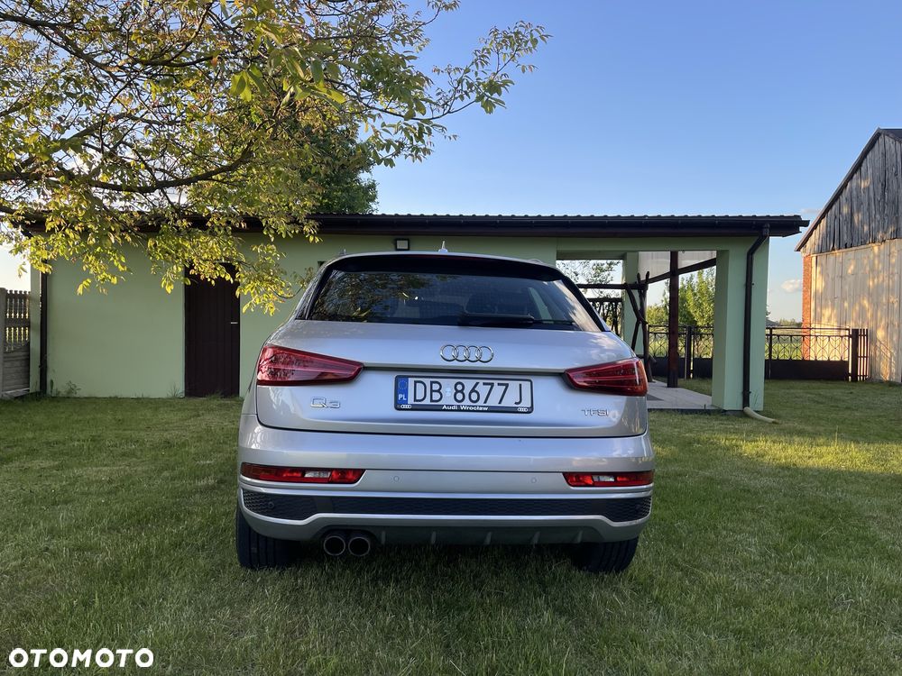 Audi Q3 2018 photo 2