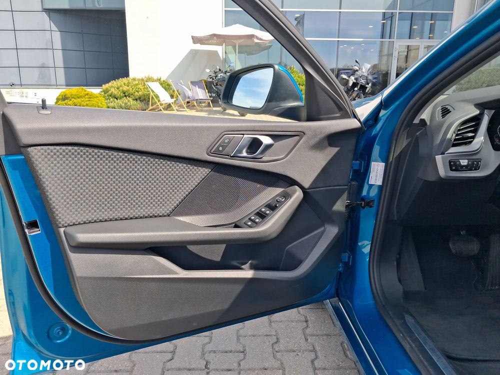 BMW Seria 1 118i Advantage - 11