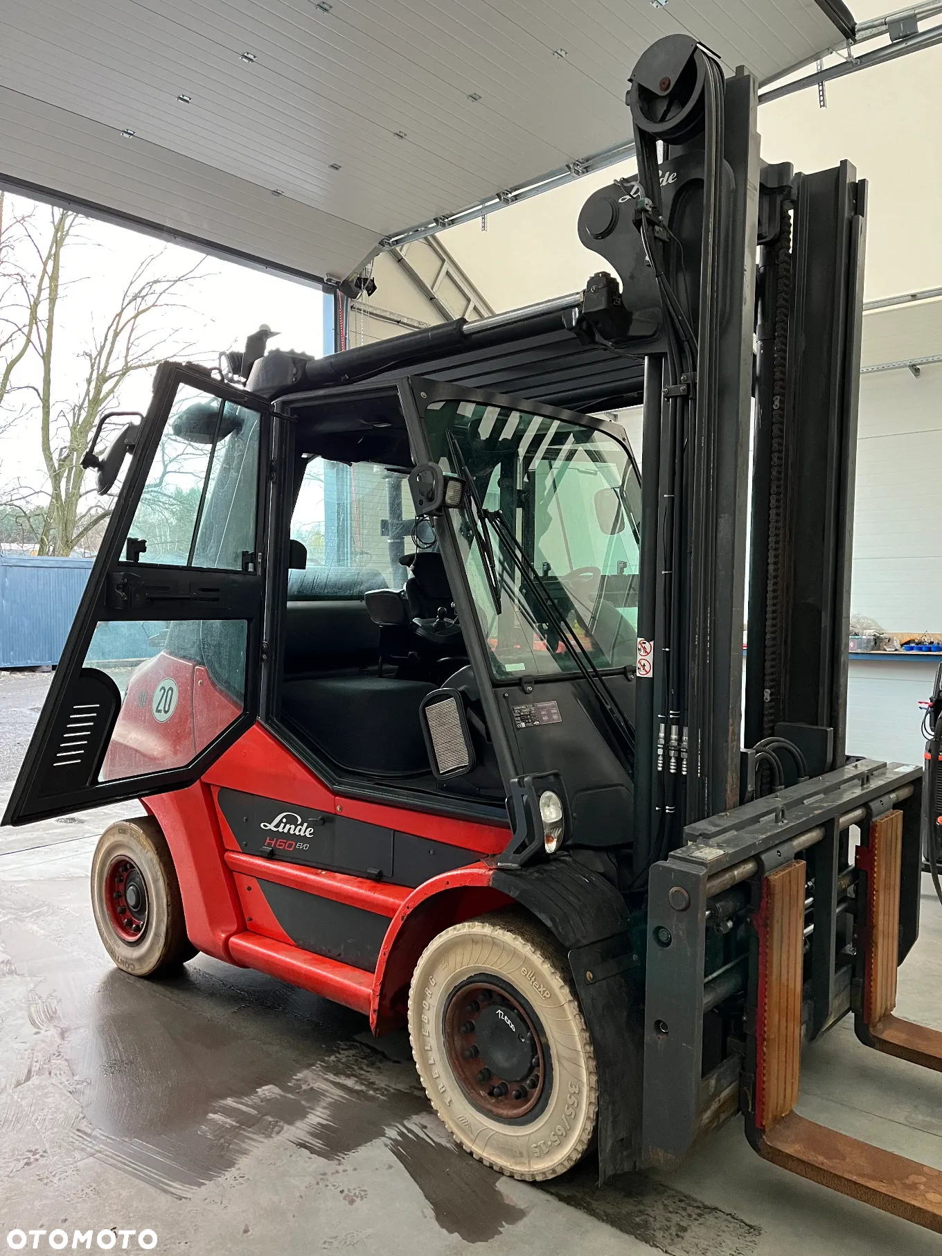 Linde H60-T 396-03 Gaz LPG Kabina Klima Pozycjoner Przesuw boczny - 14