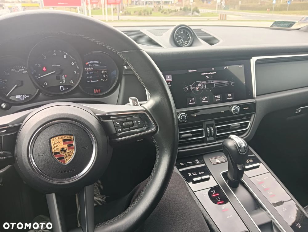 Porsche Macan Standard - 23