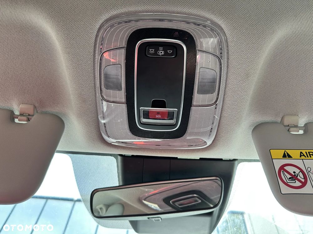 Hyundai Elantra 1.6 Modern CVT - 31