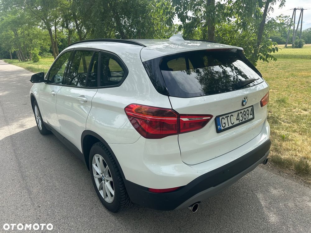 BMW X1 sDrive20i - 6