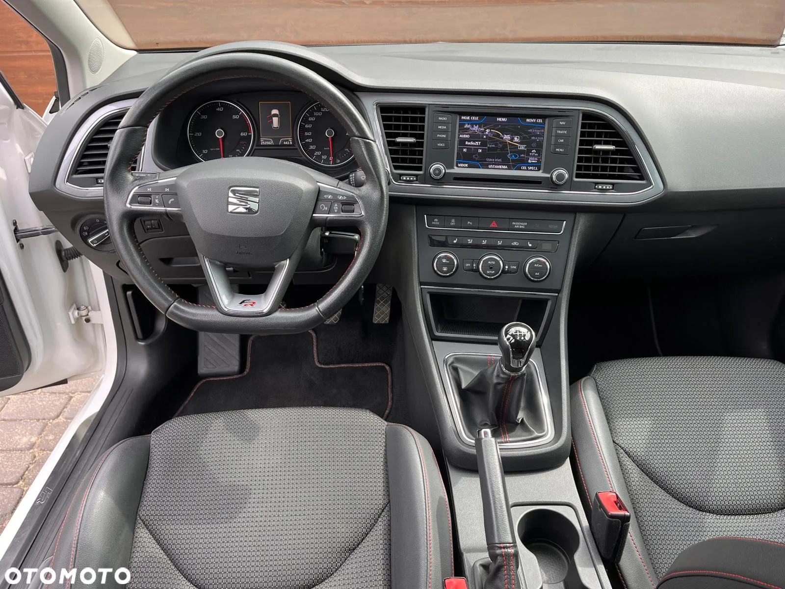 Seat Leon 2.0 TDI DPF Start&Stop FR - 9