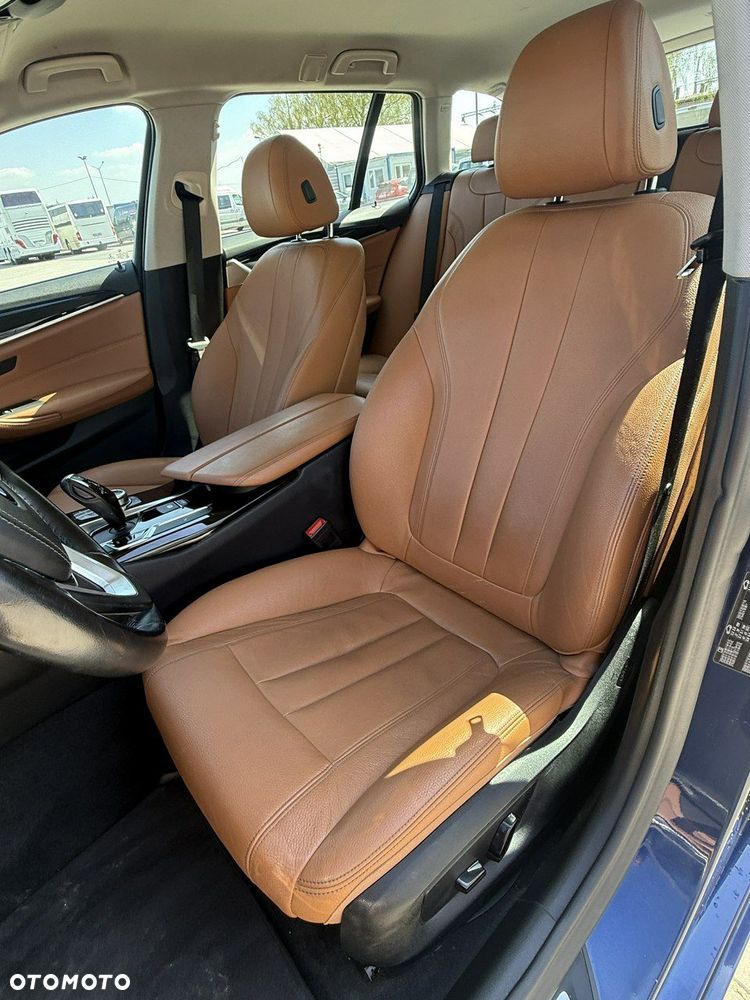 BMW Seria 5 520d M Sport Edition - 12