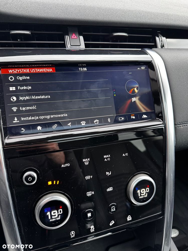 Land Rover Discovery Sport P250 - 16