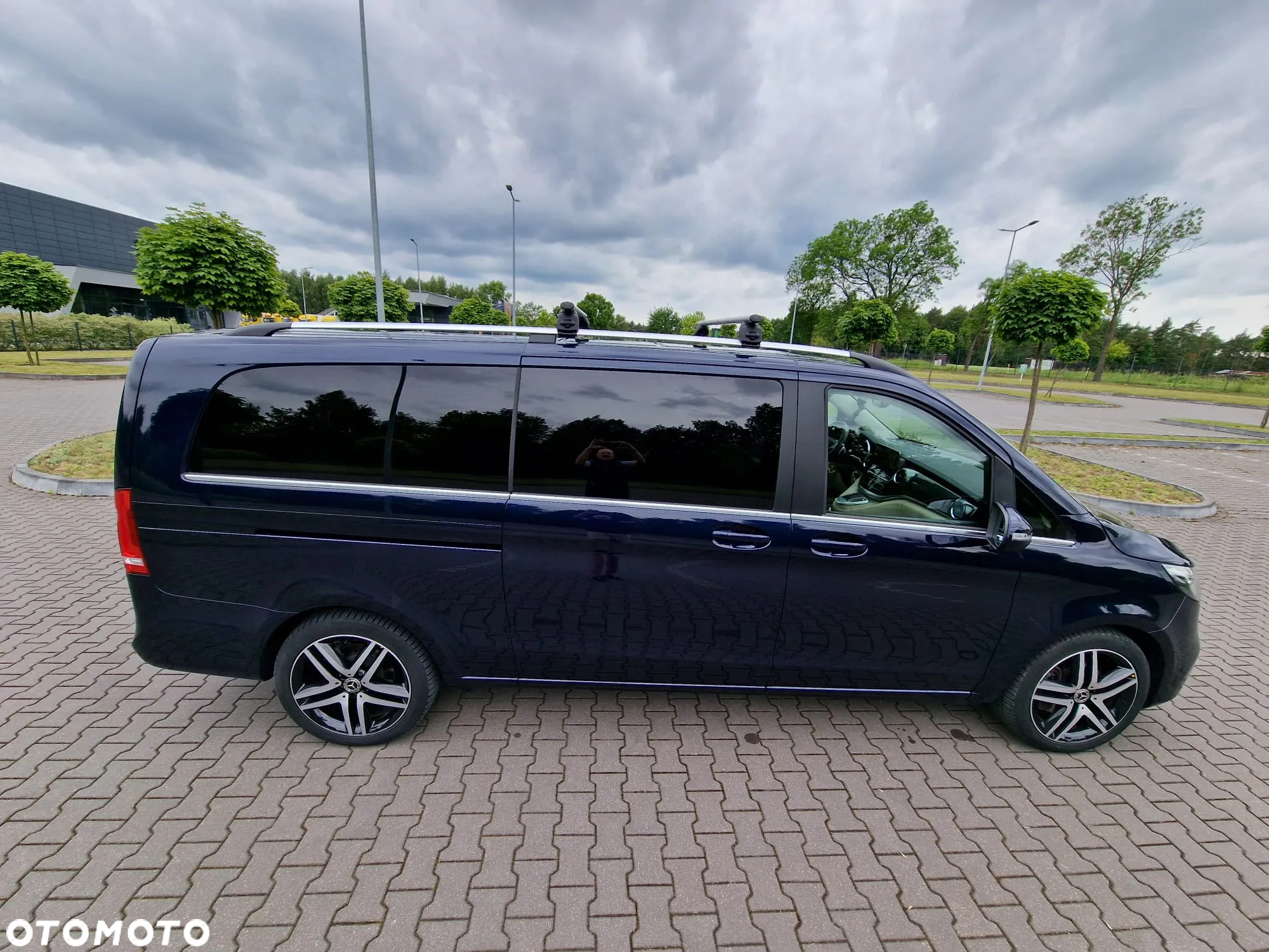 Mercedes-Benz Klasa V 300 d 4-Matic Avantgarde 9G-Tronic (ekstra d³) - 9