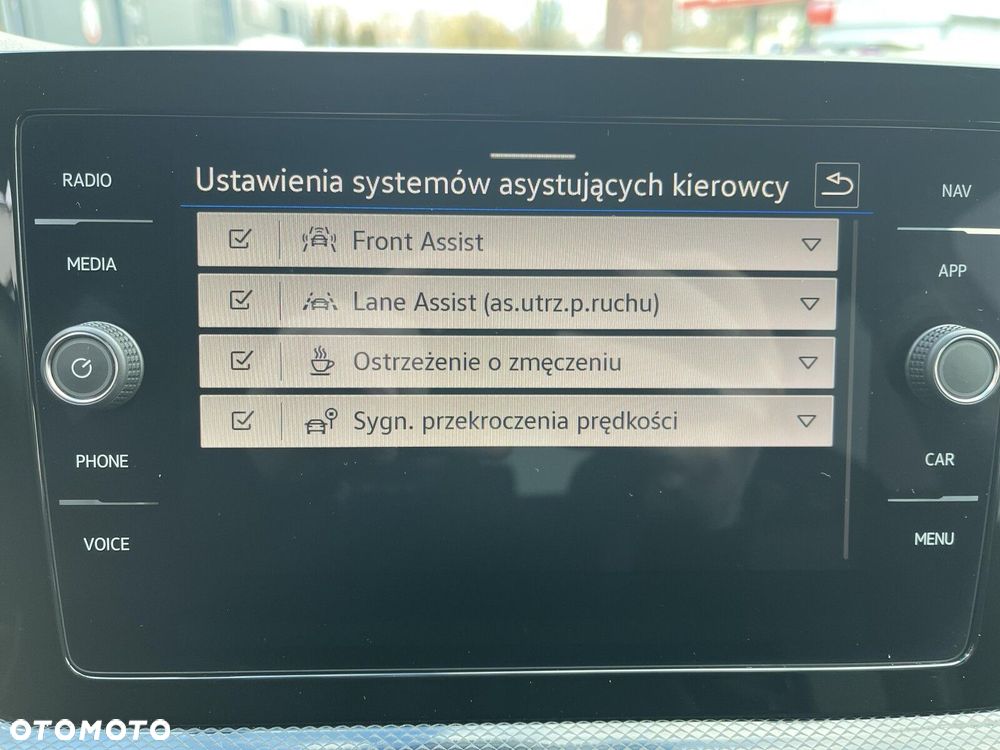 Volkswagen T-Cross 1.0 TSI Life DSG - 26