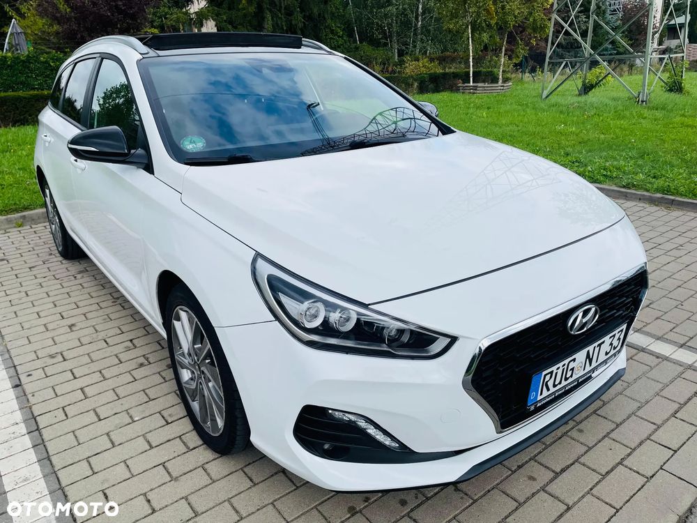 Hyundai i30 1.4 T-GDI DCT Premium - 1