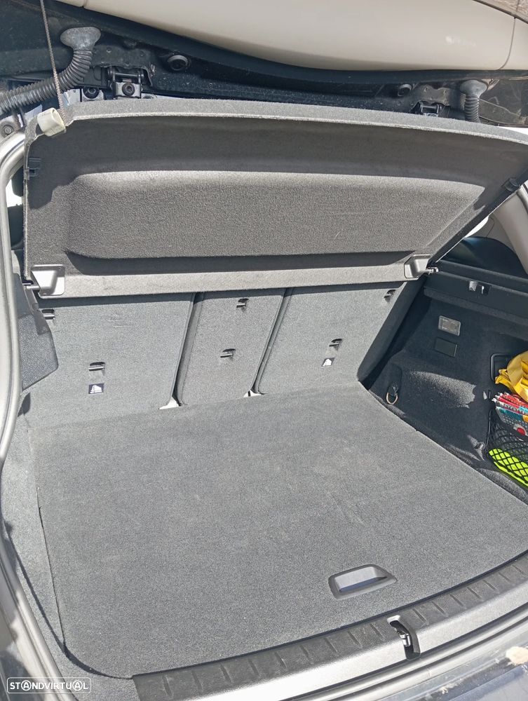 BMW 225xe Active Tourer iPerformance - 11