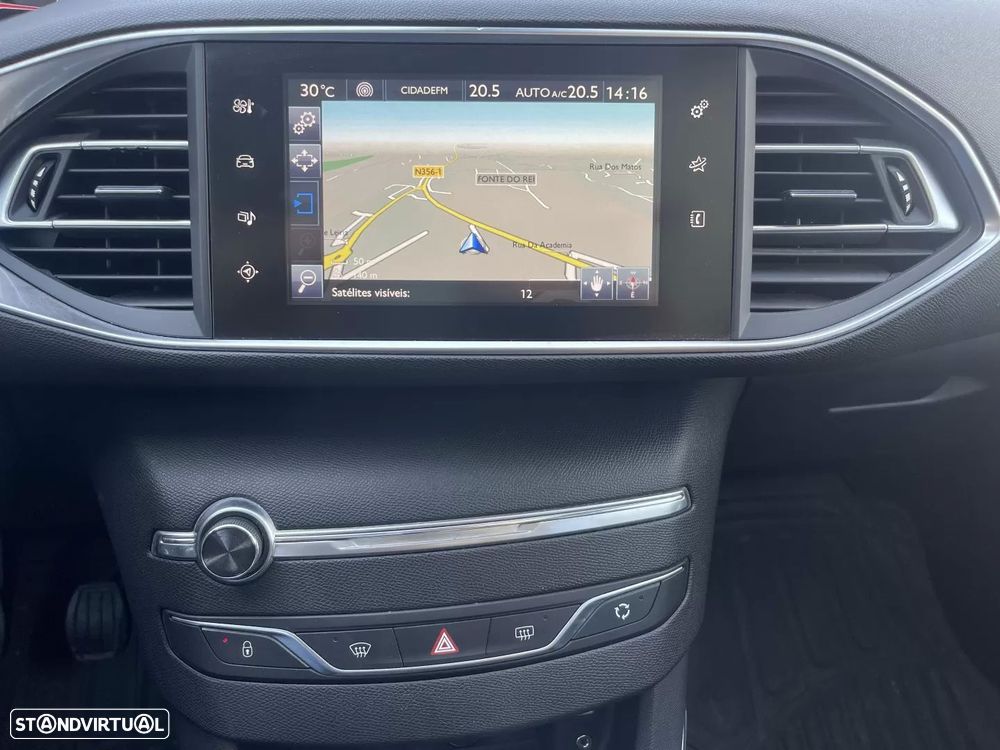 Peugeot 308 125 THP Allure - 16