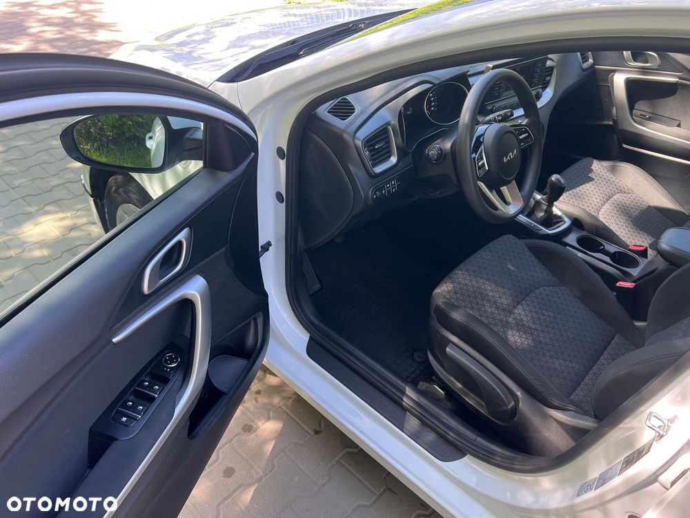 Kia Ceed 1.0 T-GDI M - 11