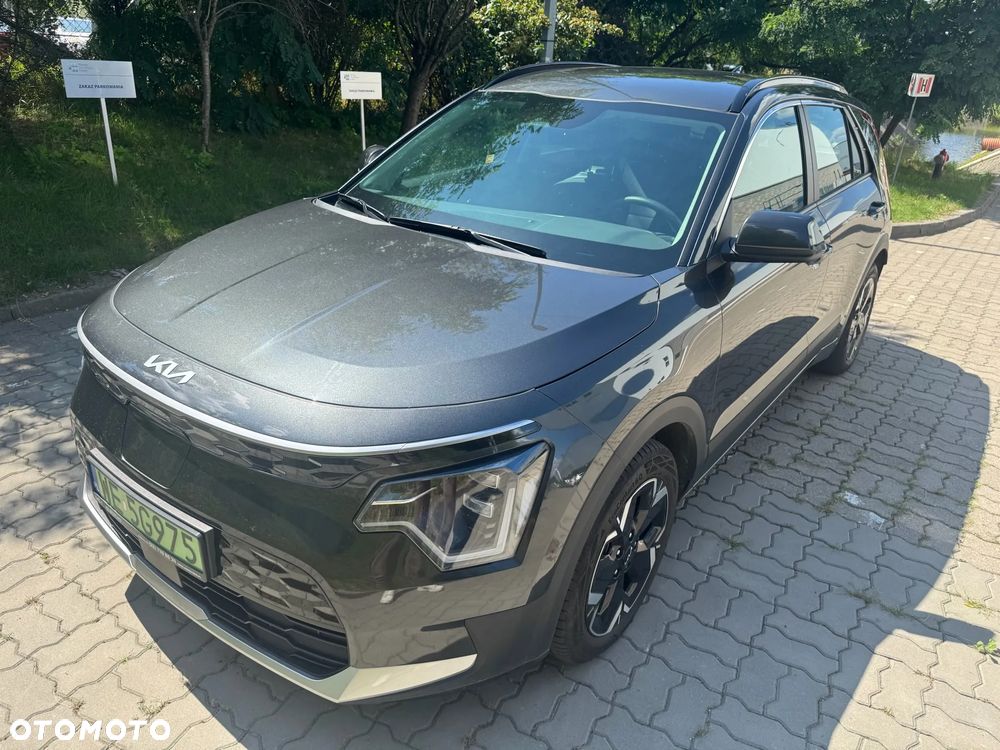 Kia Niro e-Niro 64kWh M - 4