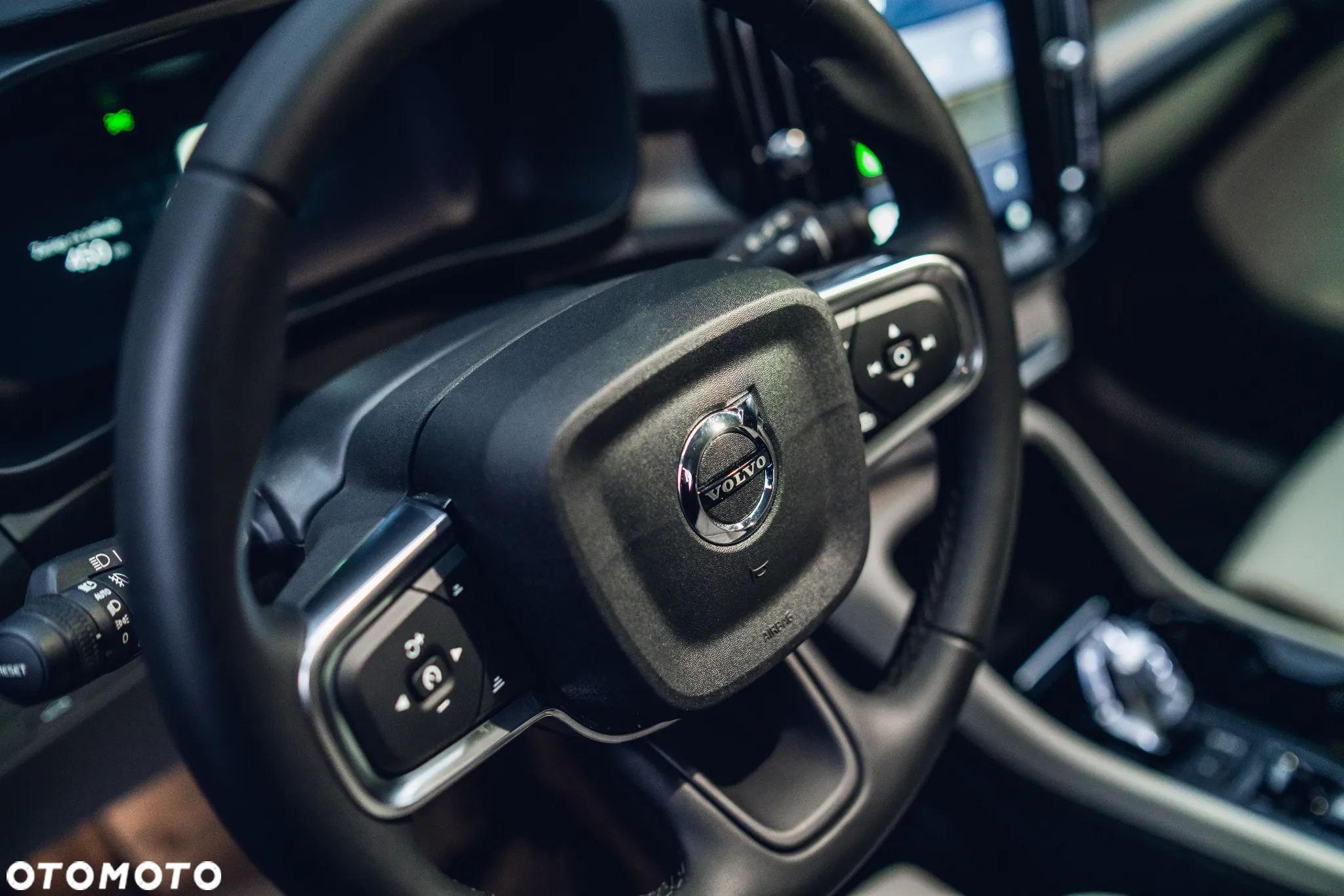 Volvo XC 40 B5 AWD Ultimate Bright - 23