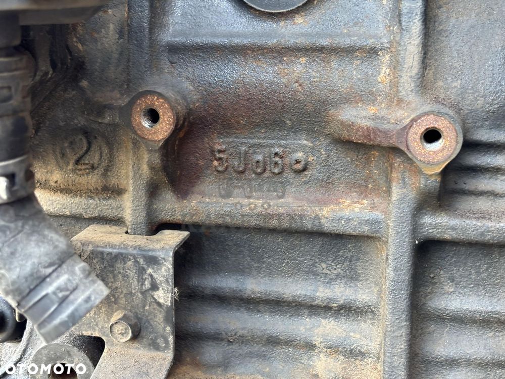 BOBCAT D34P DL03-LEL02 Klawiatura Turbosprężarka Turbina Wałek Rozrządu Rozdzielacz Wtrysk CZĘŚCI - 11