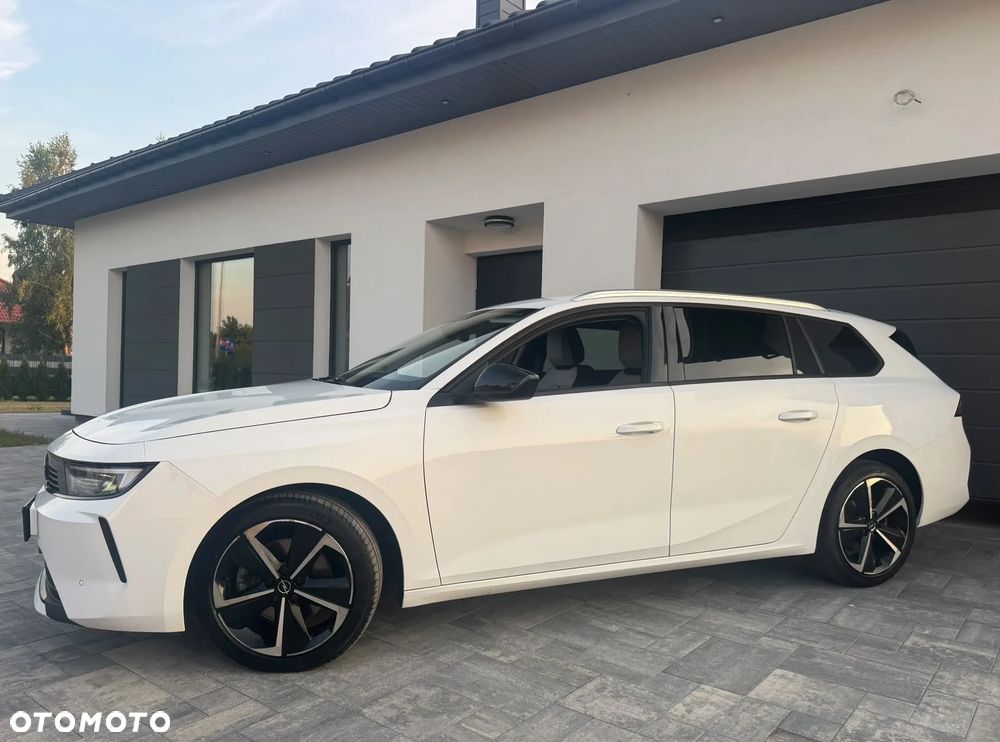 Opel Astra 1.5 D Automatik Business Elegance - 38
